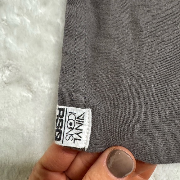 VIYNL ICONS x RSQ Def Leppard Graphic USA Tour Gray Graphic Band T-Shirt - Picture 4 of 8